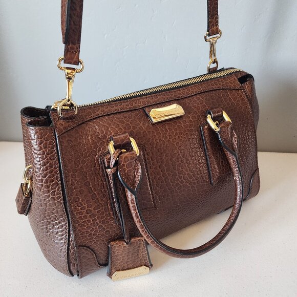 Burberry Bag "EUC" - Picture 12 of 16